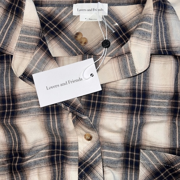 Lovers and Friends Oversized Top - Picture 2 of 2